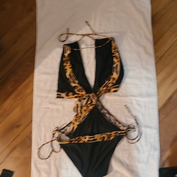 Swimsuit - Picture 2 of 2